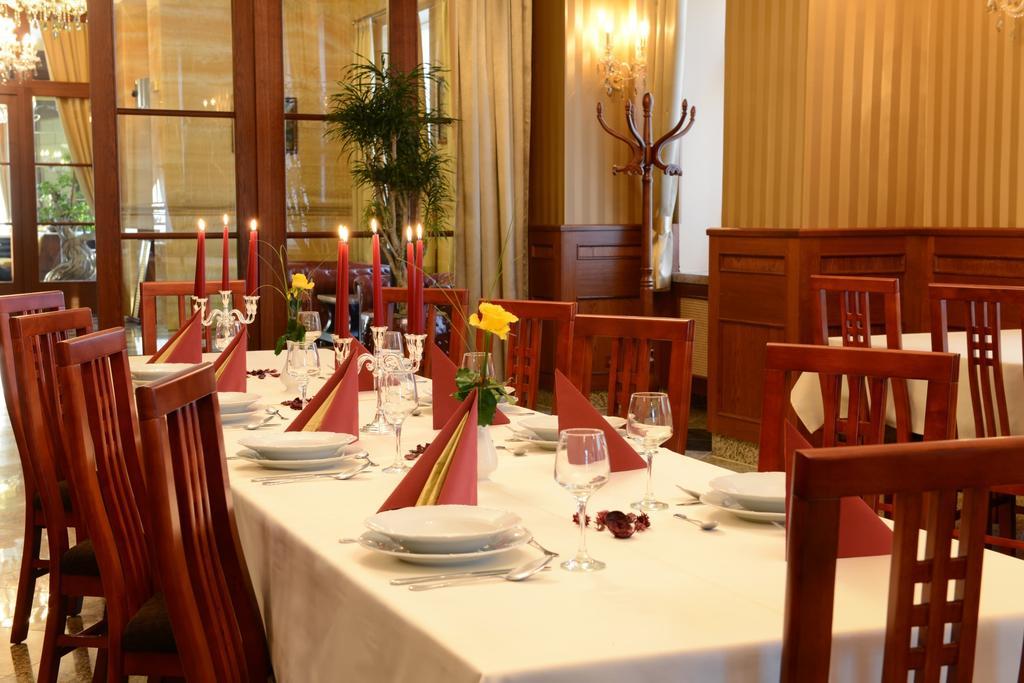 Hotel Europa Poprad Ngoại thất bức ảnh